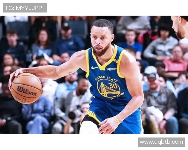 勇士队再胜掘金队，库里状态回升再现全明星表现